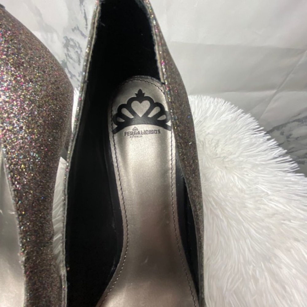 Fergalicious Utopia Glitter Pumps - Picture 7 of 8
